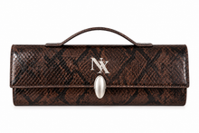 Load image into Gallery viewer, Lorraine  cobra clutch